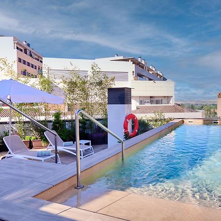 Apartamentos Luna Suites Granada Buitenkant foto