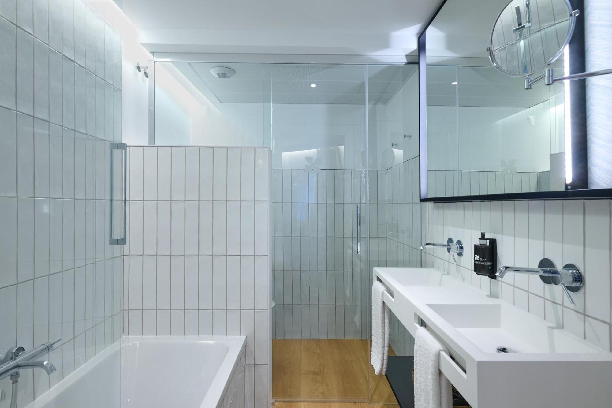 Apartamentos Luna Suites Granada Buitenkant foto